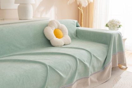 Découvrez l’élégance des jetés de canapé multitâches pour votre salon