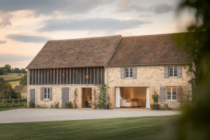 Aménager une grange agricole en habitation : budget et étapes clés