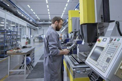 Quel est le rôle d’un atelier d’outillage divers et pourquoi son importance dans la production ne cesse-t-elle de croître?